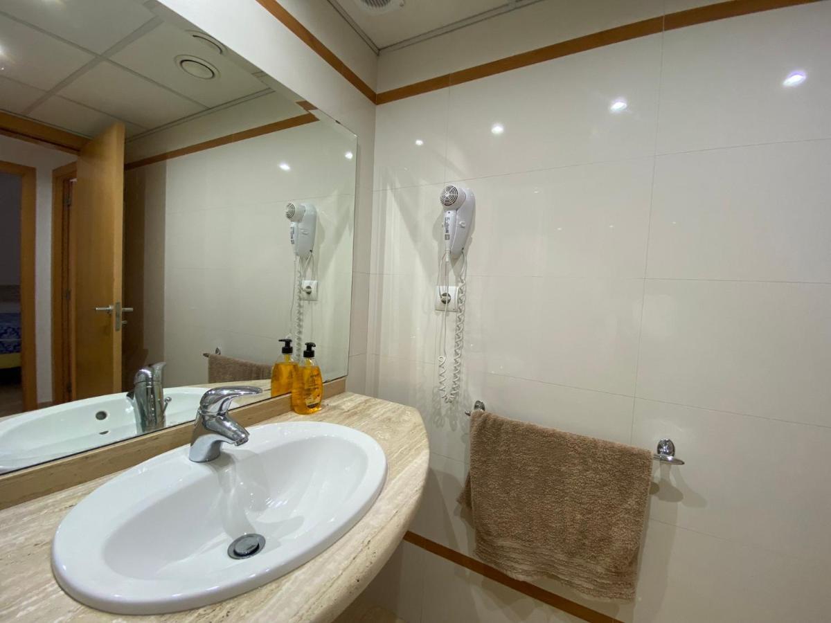 Joan Xxiii Apartment ตาร์ราโกนา ภายนอก รูปภาพ